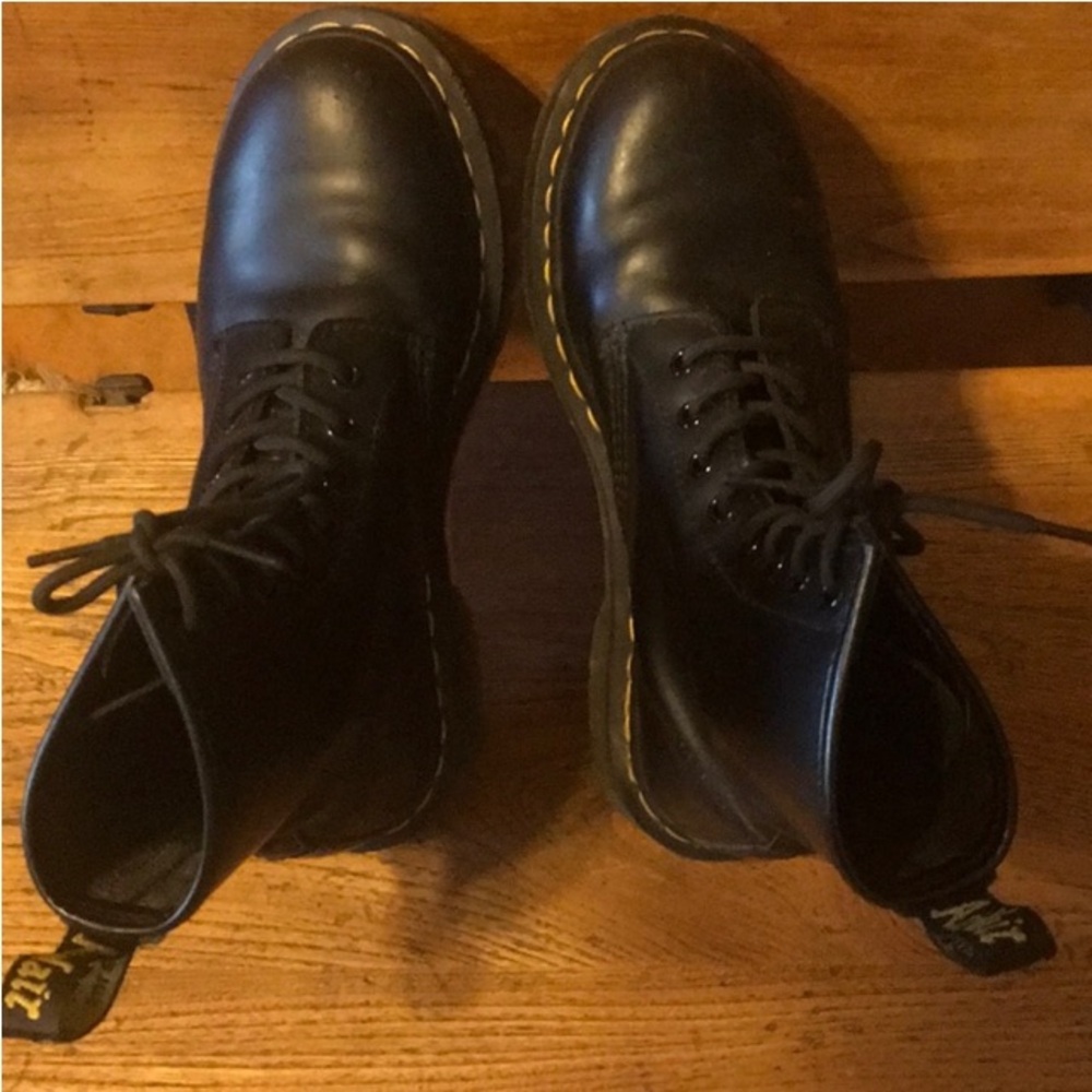 Dr. Martens Black Boots - Picture 3 of 9